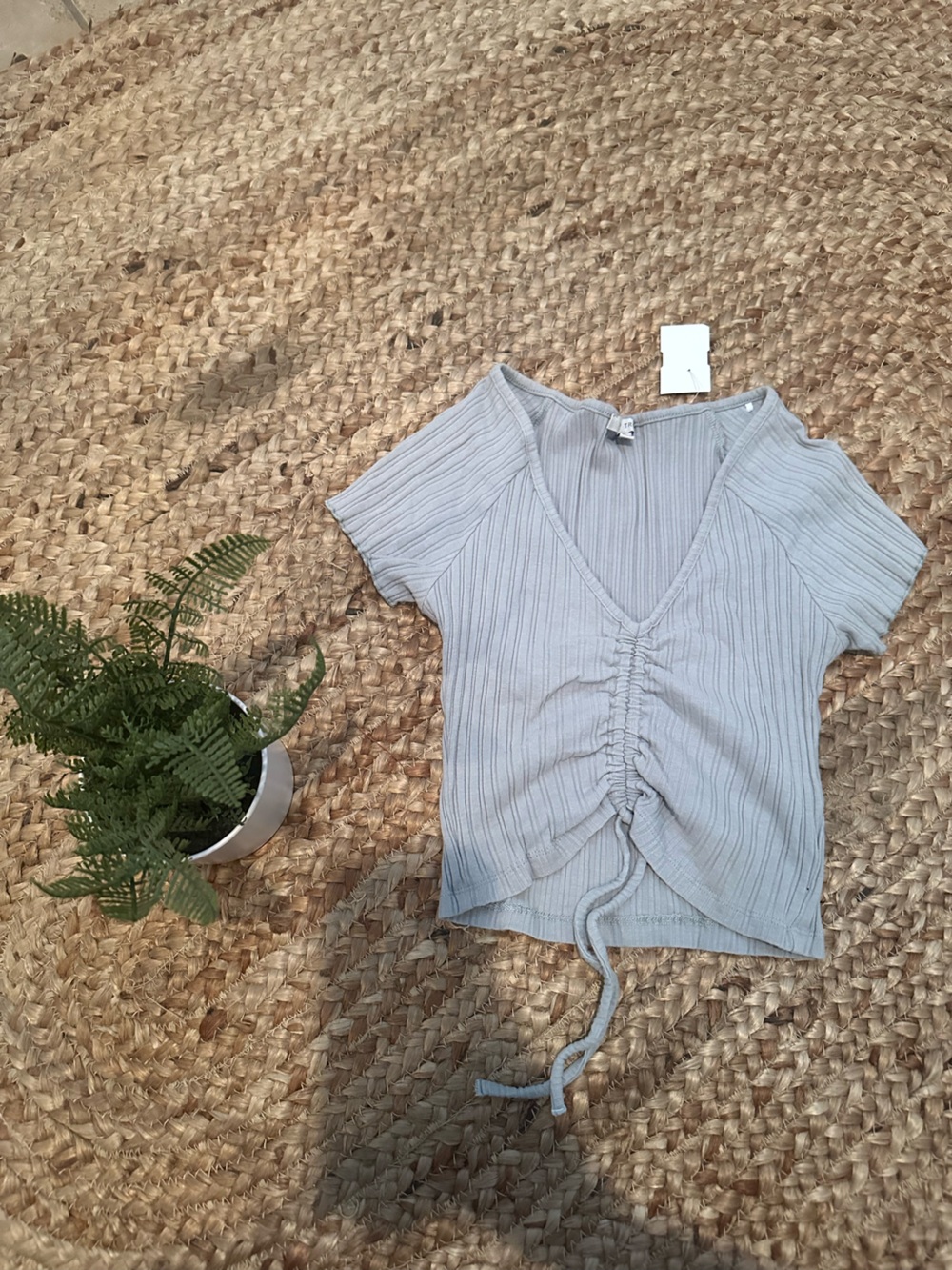 NWT RUCHED CROP TOP